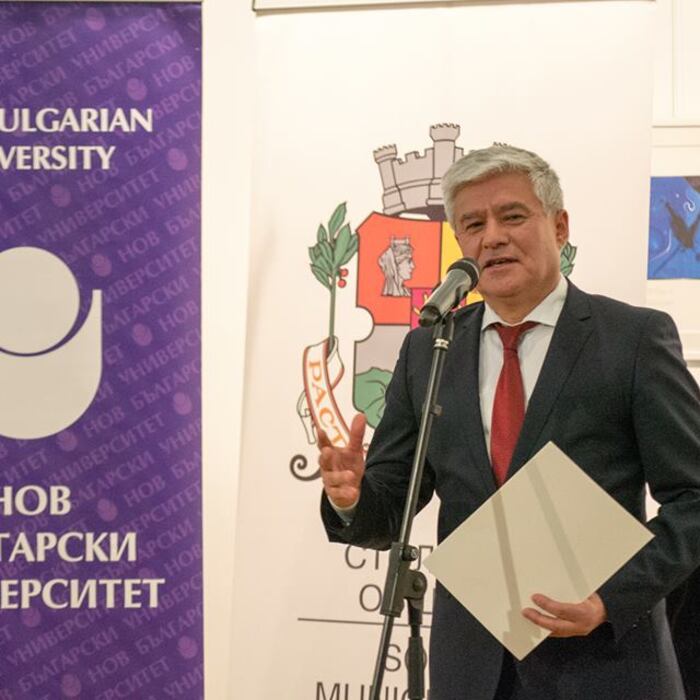 prof-d-r-plamen-bochkov_700x700_crop_478b24840a